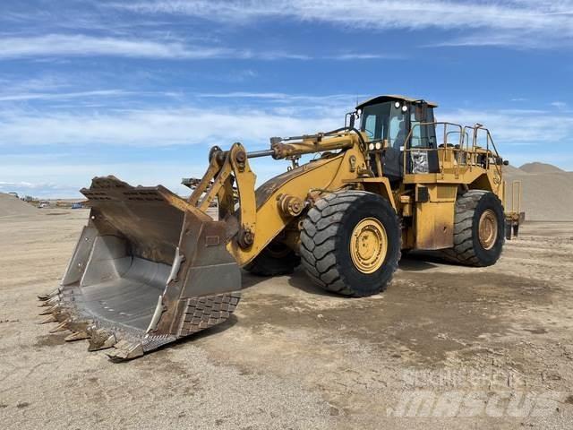 CAT 988G Колесни товарачи