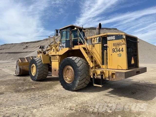 CAT 988G Колесни товарачи