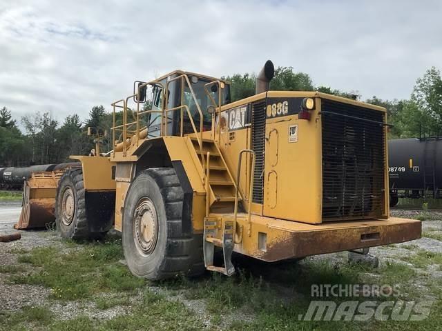 CAT 988G Колесни товарачи