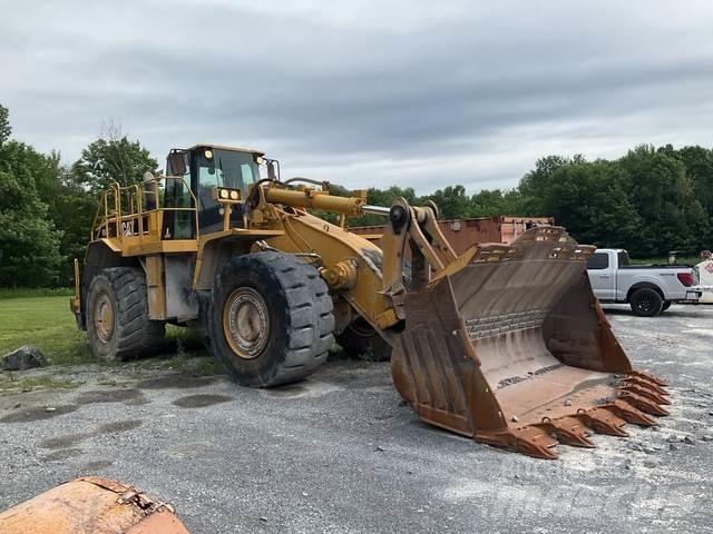 CAT 988G Колесни товарачи