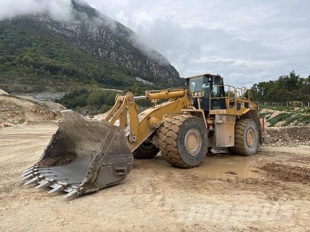 CAT 988G Колесни товарачи