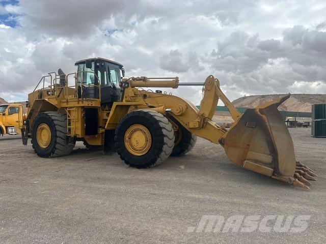 CAT 988H Колесни товарачи