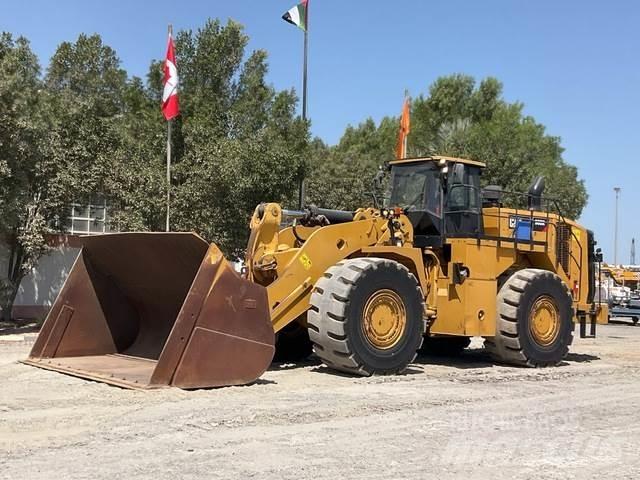 CAT 988K Колесни товарачи