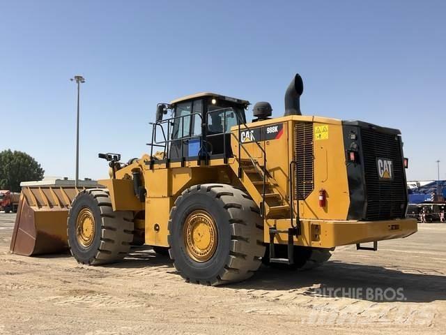 CAT 988K Колесни товарачи