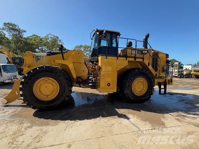 CAT 988K Колесни товарачи