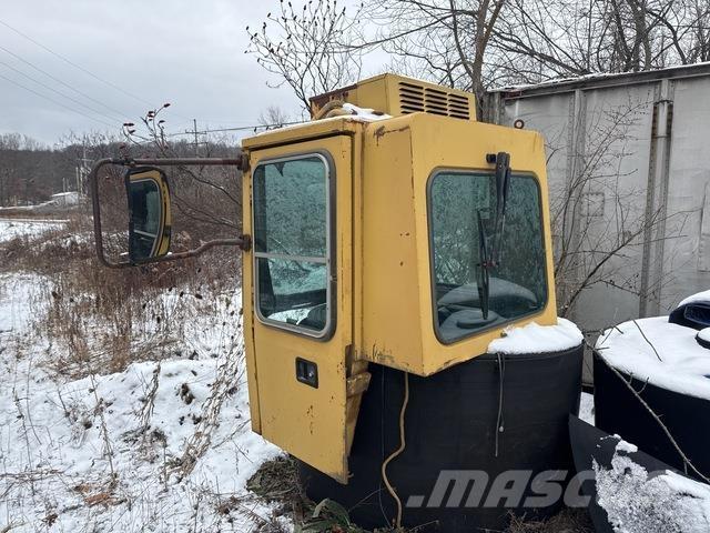 CAT 992 Кабини