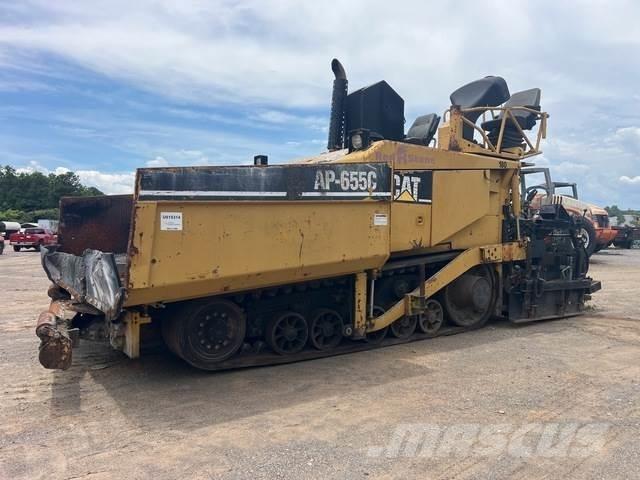 CAT AP-655C Машини за асфалт