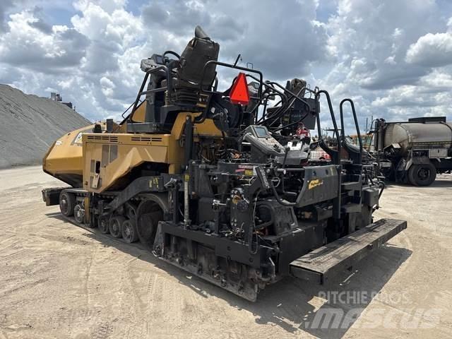 CAT AP1055F Машини за асфалт