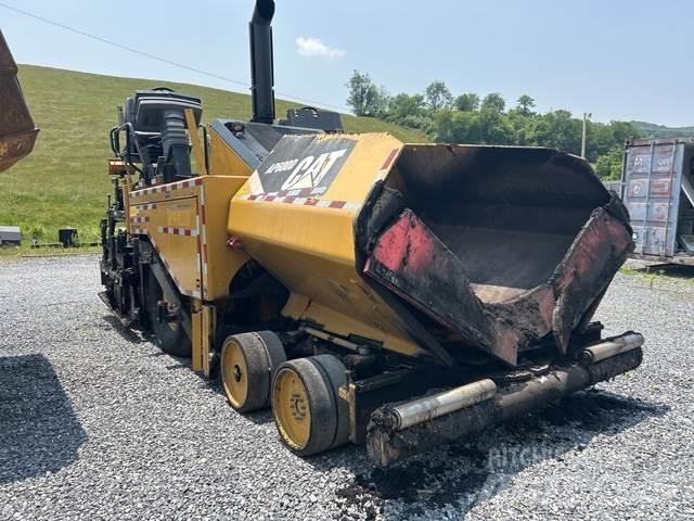 CAT AP600D Машини за асфалт