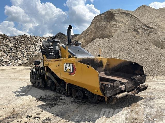CAT AP655F Машини за асфалт