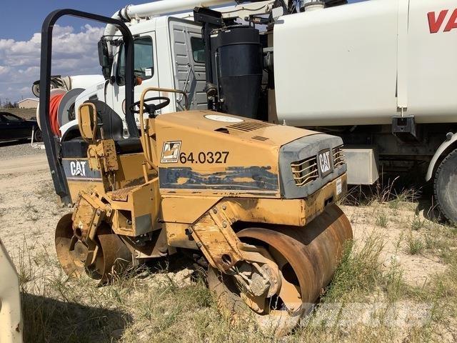 CAT CB224C Двойни барабанни ролки
