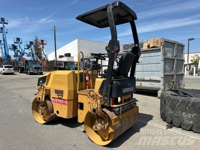 CAT CB24 Двойни барабанни ролки

