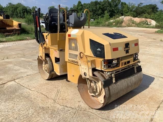 CAT CB24 Двойни барабанни ролки
