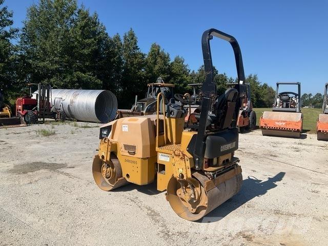 CAT CB24 Двойни барабанни ролки
