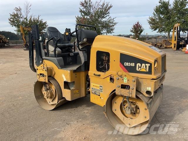 CAT CB24B Двойни барабанни ролки
