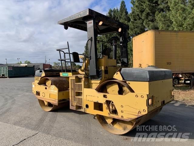 CAT CB534 Двойни барабанни ролки
