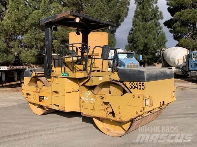 CAT CB534 Двойни барабанни ролки
