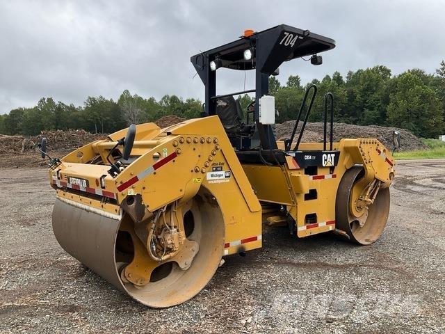 CAT CB54 Двойни барабанни ролки
