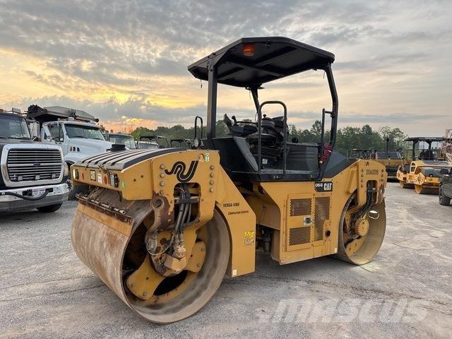 CAT CB54B Двойни барабанни ролки
