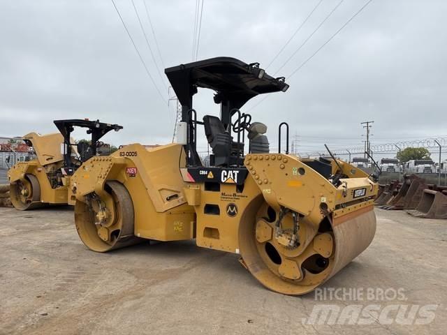 CAT CB64 Двойни барабанни ролки
