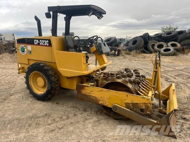 CAT CP-323C Еднобарабанни ролки
