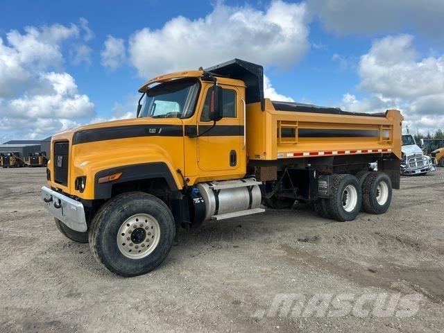 CAT CT681SG Самосвал