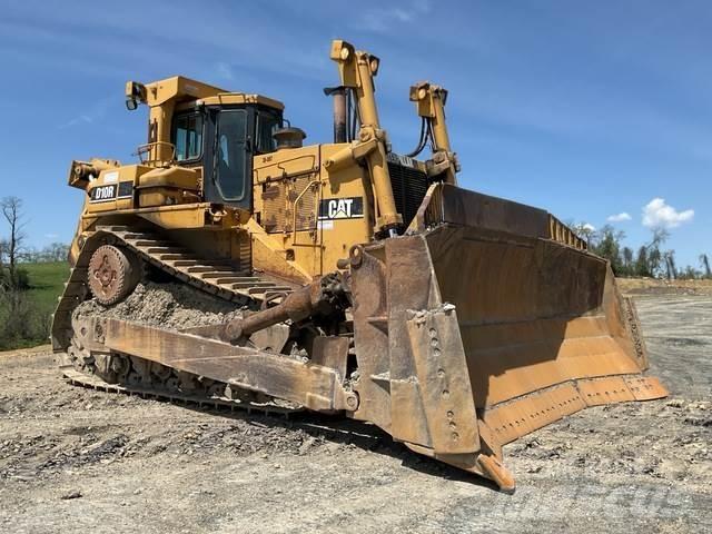 CAT D10R Верижни булдозери
