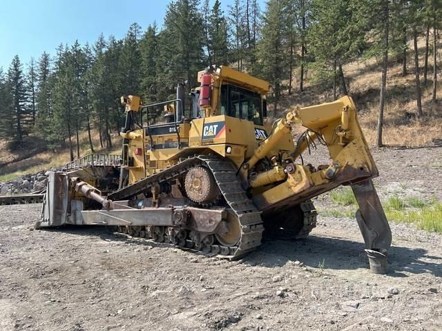 CAT D10T Верижни булдозери
