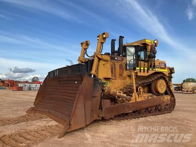 CAT D10T Верижни булдозери
