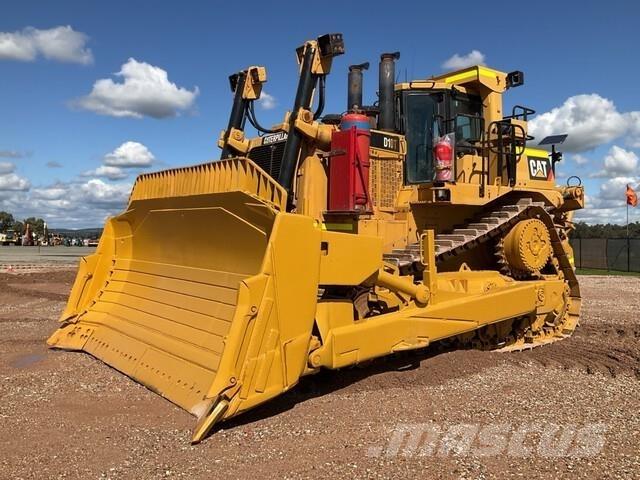 CAT D10T Верижни булдозери
