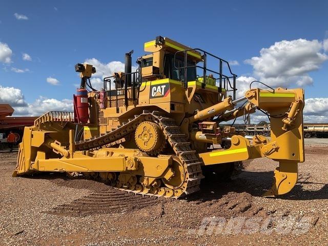 CAT D10T Верижни булдозери
