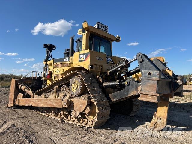 CAT D10T Верижни булдозери
