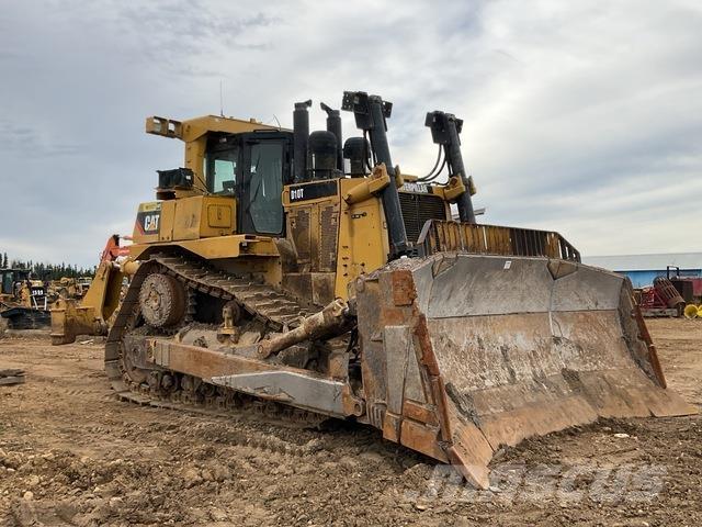CAT D10T Верижни булдозери
