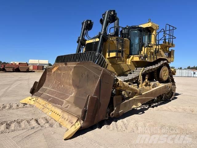 CAT D10T2 Верижни булдозери
