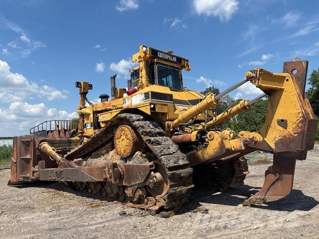 CAT D11R Верижни булдозери
