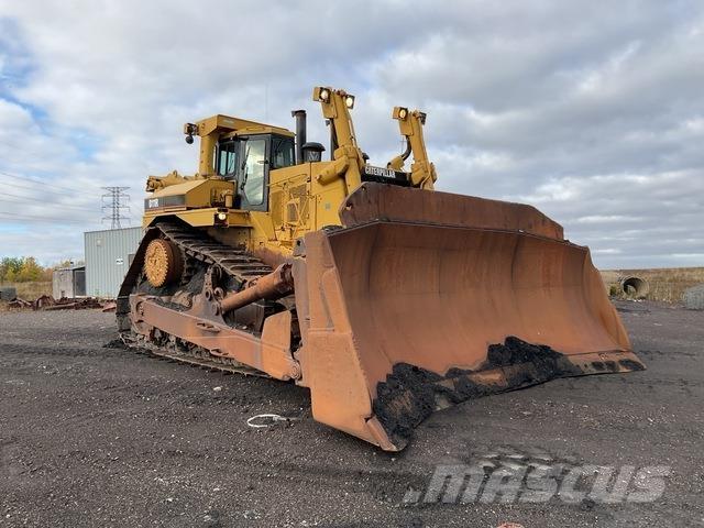 CAT D11R Верижни булдозери
