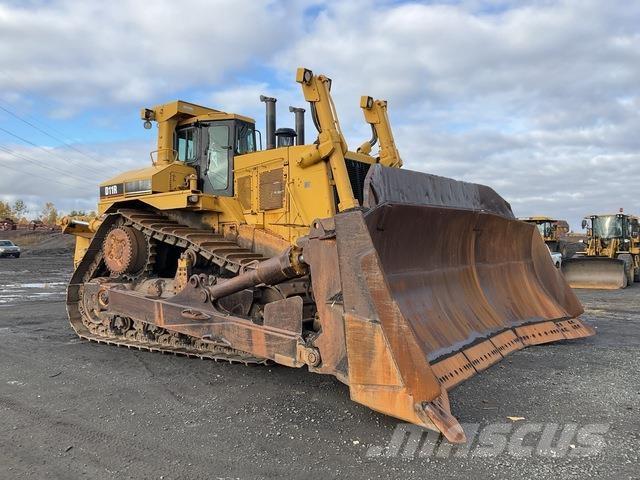 CAT D11R Верижни булдозери
