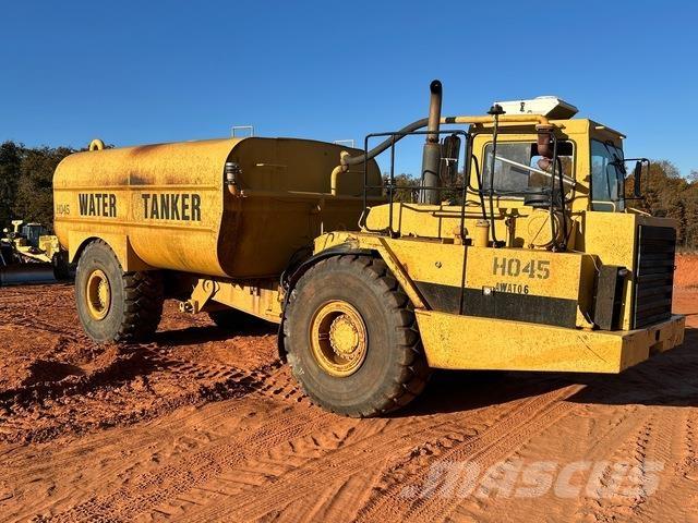 CAT D25D Цистерни за вода
