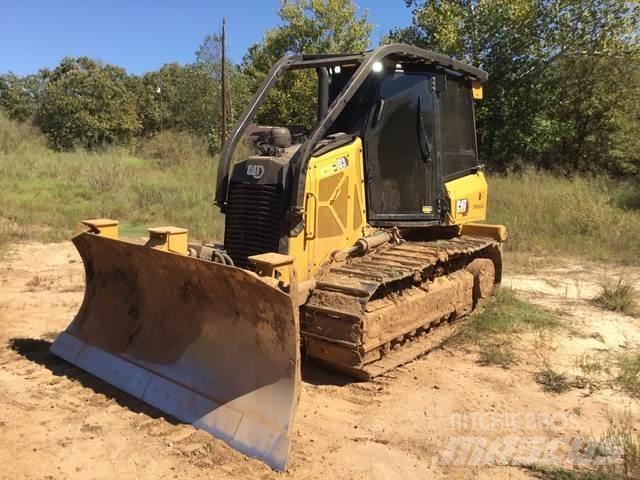 CAT D3 Верижни булдозери
