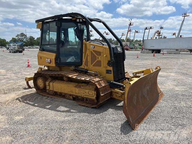 CAT D3 Верижни булдозери
