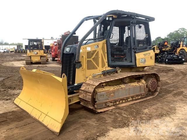 CAT D3 Верижни булдозери
