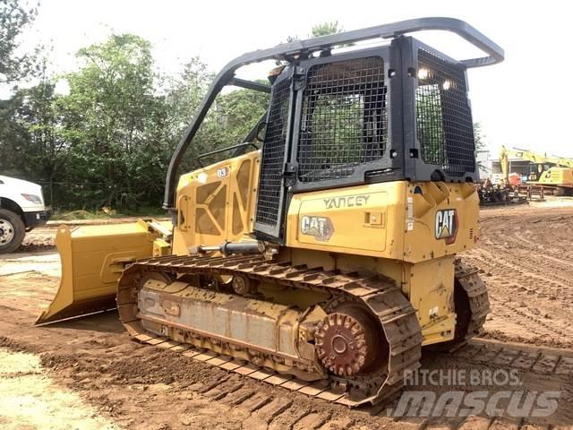 CAT D3 Верижни булдозери
