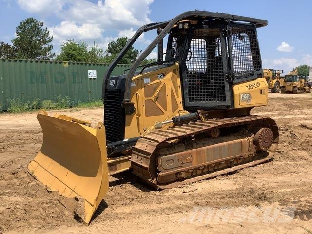 CAT D3 Верижни булдозери
