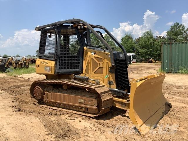 CAT D3 Верижни булдозери

