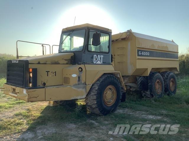 CAT D300E Цистерни за вода
