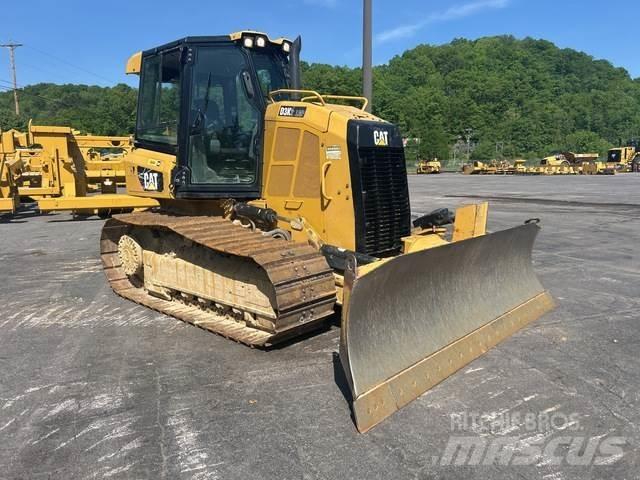 CAT D3K2 LGP Верижни булдозери
