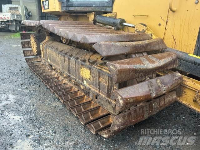 CAT D5K2 LGP Верижни булдозери
