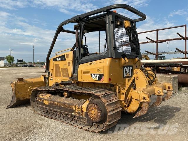 CAT D5K2 XL Верижни булдозери

