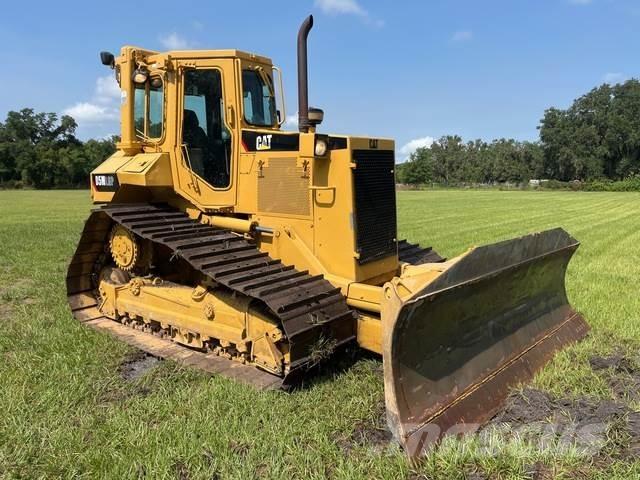 CAT D5M LGP Верижни булдозери
