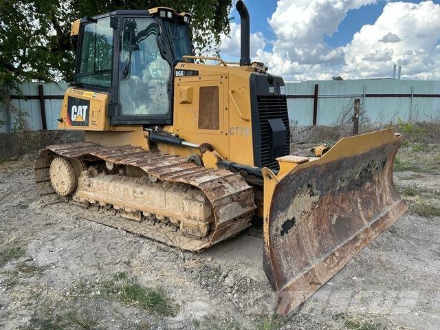 CAT D6K2 LGP Верижни булдозери
